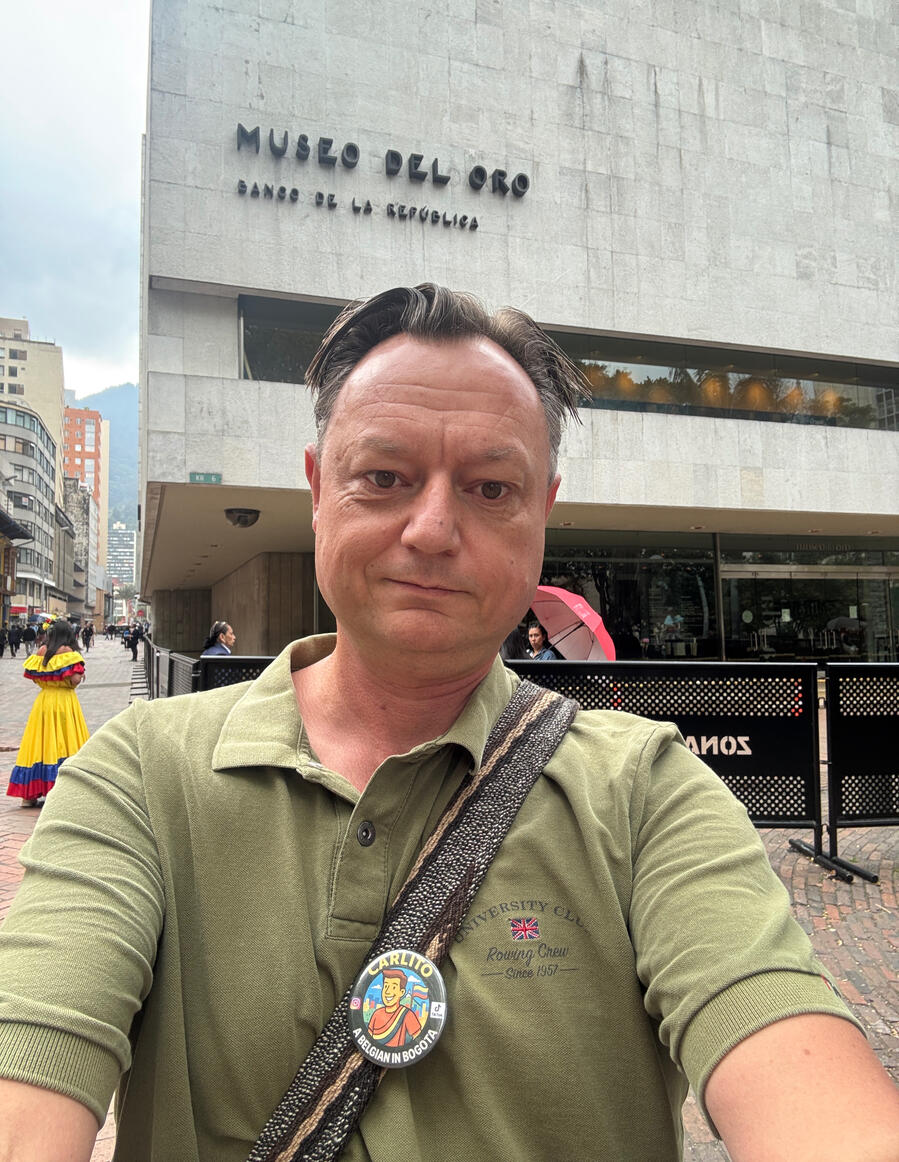 Carlito Belgian Bogotá | Local Experiences & Bogotá Travel Tips main Square Bogota plaza Simon Bolivar Gold Museum Belgian living in Bogotá since 2017. I share real places, daily life and practical tips for travelers who want more than the typical tourist checklist. Planning a Bogotá trip? Skip the tourist traps and see the real city.